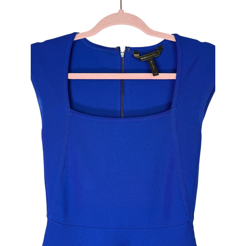 BCBGMaxazria Orient Blue Kamara Short Sleeve Fit & Flare Short Dress Size XXS - Picture 2 of 9